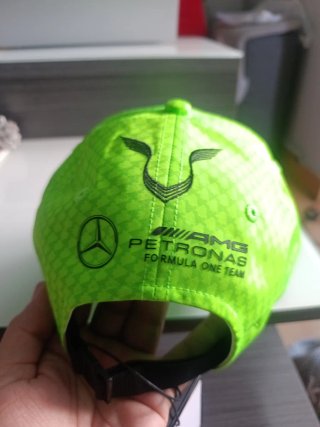 Gorra Mercedes F1 Petronas Verde