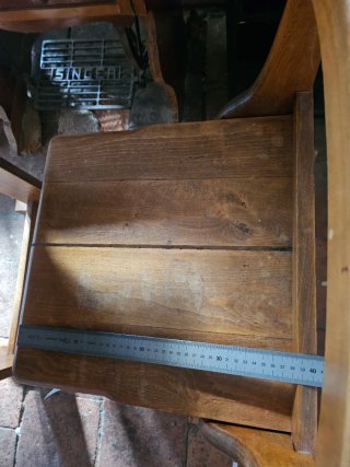Pupitre antiguo de madera