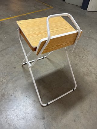 Pupitre infantil madera y metal