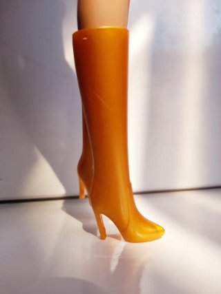 stivali Barbie dorati