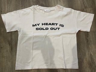Camiseta Mango teen “My Heart Is Sold Out”