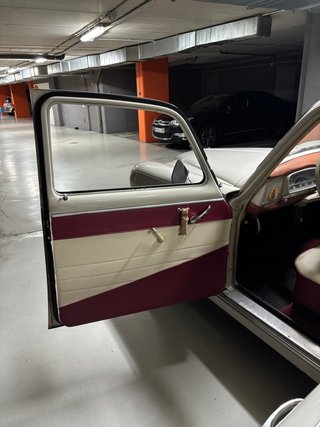 CLASICO PEUGEOT 403 DEL AÑO 1963
