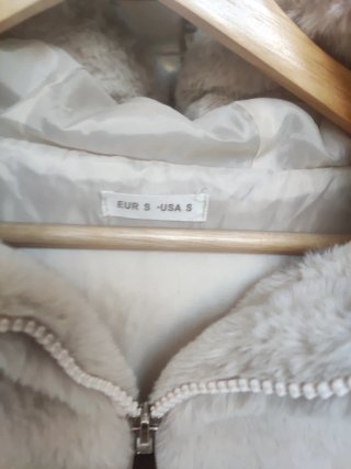 Cazadora peluche beige talla s