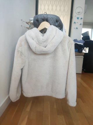 Cazadora peluche beige talla s