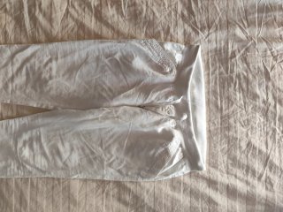 Pantalones blancos de Mango