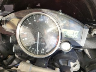 Yamaha R1 Negra
