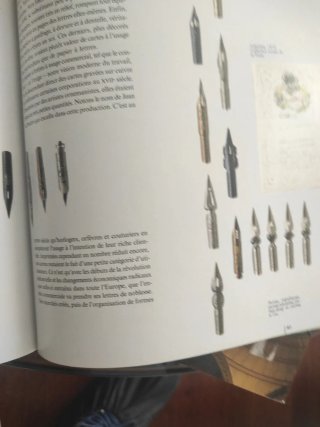 Arte cahier.Beaux arts. Cahiers.3