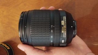 Cámara Nikon D3300 + Objetivo + Accesorios