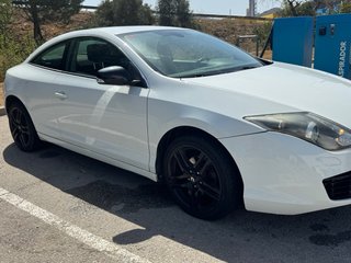 Renault Laguna coupe
