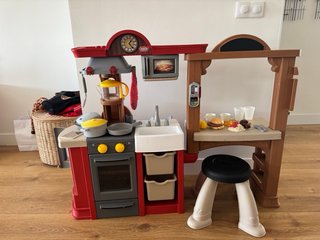 Cocinita para niños Little Tikes