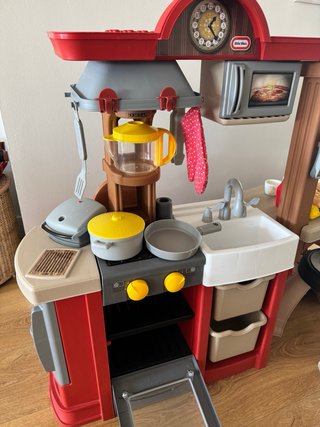 Cocinita para niños Little Tikes