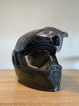 Casco Icon Integral Ultraflite Carbon