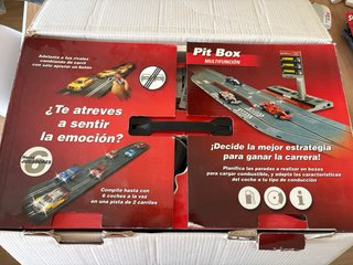 Scalextric Digital System con Pit Box con 3 coches