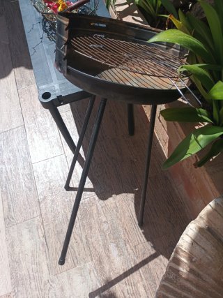 Barbacoa y Regalo Mesa