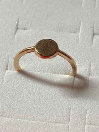 Anillo Acero Dorado Círculo 18mm