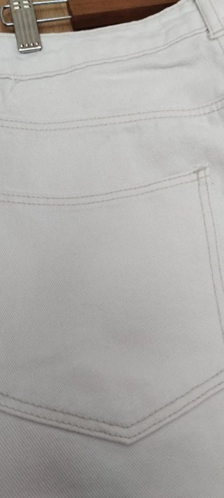 Falda blanca talla 42