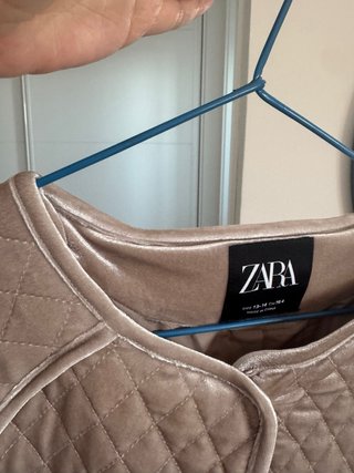 Chaqueta Zara Terciopelo Topo