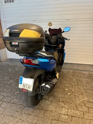 Kymco K-XCT 300i Maxi Scooter Azul