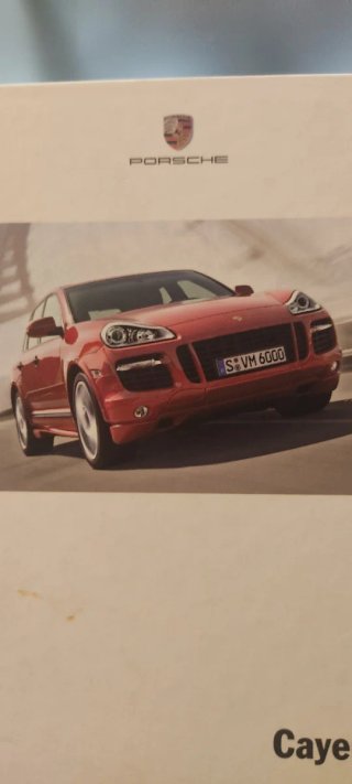 Catálogo Porsche Cayenne GTS