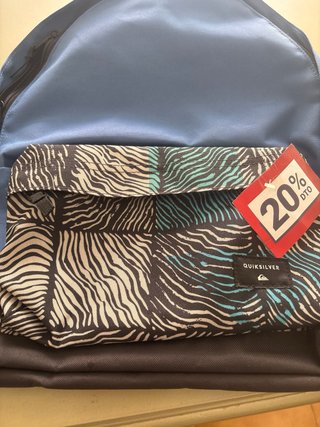 Mochila Quiksilver Nueva Con Etiqueta