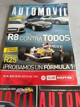 Tres revistas del Automóvil del año 2007