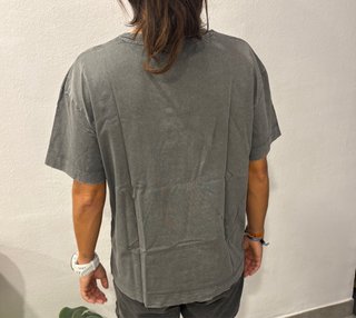 Camiseta oversize manga corta
