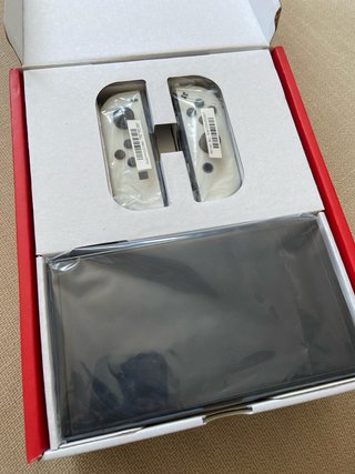 Nintendo Switch OLED Blanca en PERFECTO ESTADO.