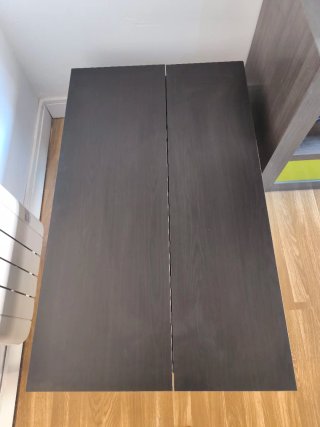Mesa elevable TRULSTROP IKEA Negra