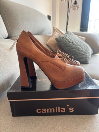 Zapatos Camila's tacón plataforma cordones