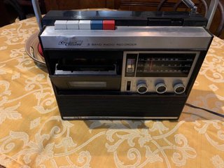 Radio cassette Aiwa multibanda