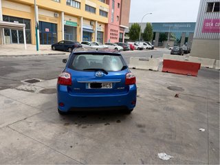 Toyota Auris 2011
