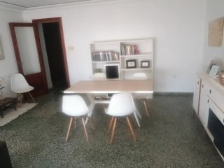 Se renta de habitación en piso compartido