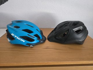 Casco de bici Rockrider azul y negro