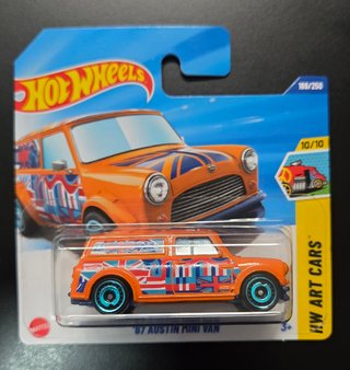 Hot Wheels ’67 Austin Mini Van 2025
