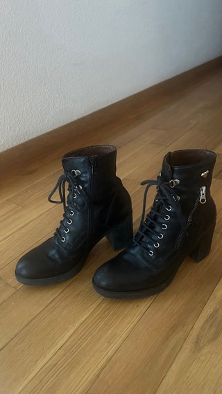 Botas Nero Giardini tacón negras