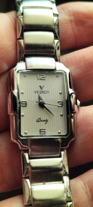 Reloj Viceroy rectangular Acero
