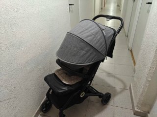 Silla de paseo ligera. Casualplay