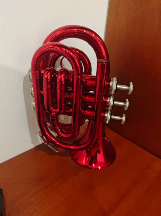 Trompeta Sib lacado rojo