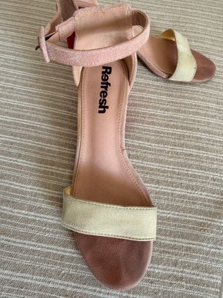Sandalias Refresh Mujer Beige y Rosa