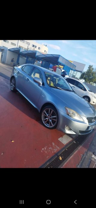 Lexus IS 2009