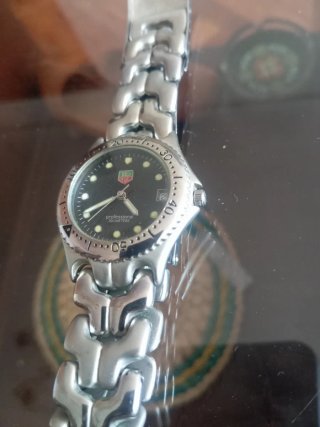 LUJOSO TAG HEUER Sports Elegance Reloj Negro/Plata
