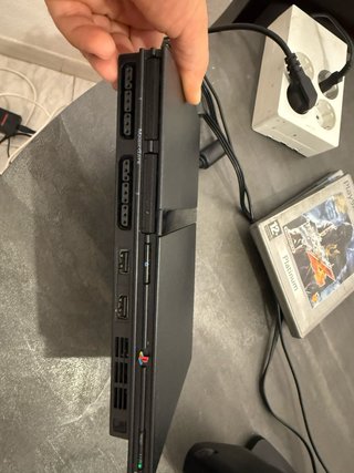 PlayStation 2 Slim Negra