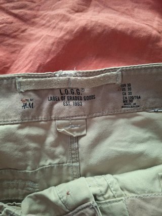 Bermuda Cargo H&M L.O.G.G. Uomo Beige TG 30