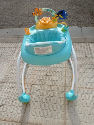 Andador bebé Bichos Bright Starts
