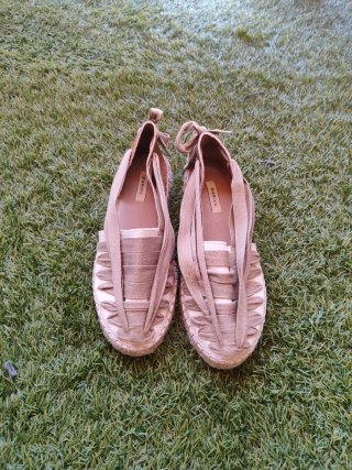 Alpargatas valencianas CORINA beige