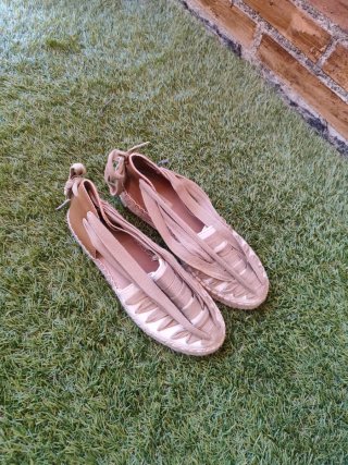 Alpargatas valencianas CORINA beige