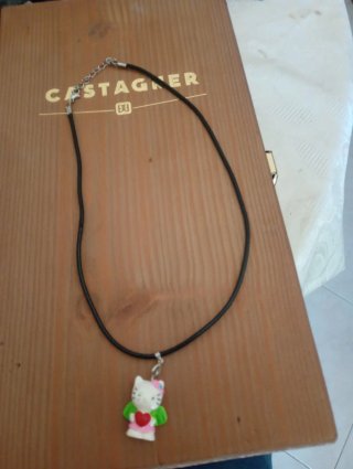 Collana Hello Kitty con ciondolo