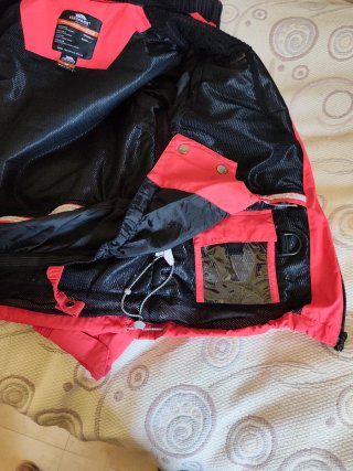 Chaqueta & pantalón de esquí roja/negra Trespass