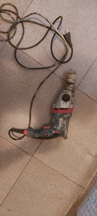 Taladro Metabo 700W. No funciona