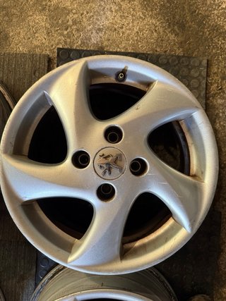Llantas Peugeot 4uds R15